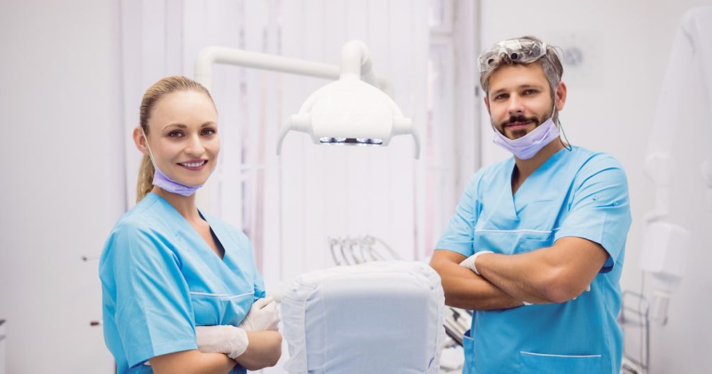 Cosmetic Dentist vs Emergency Dentist