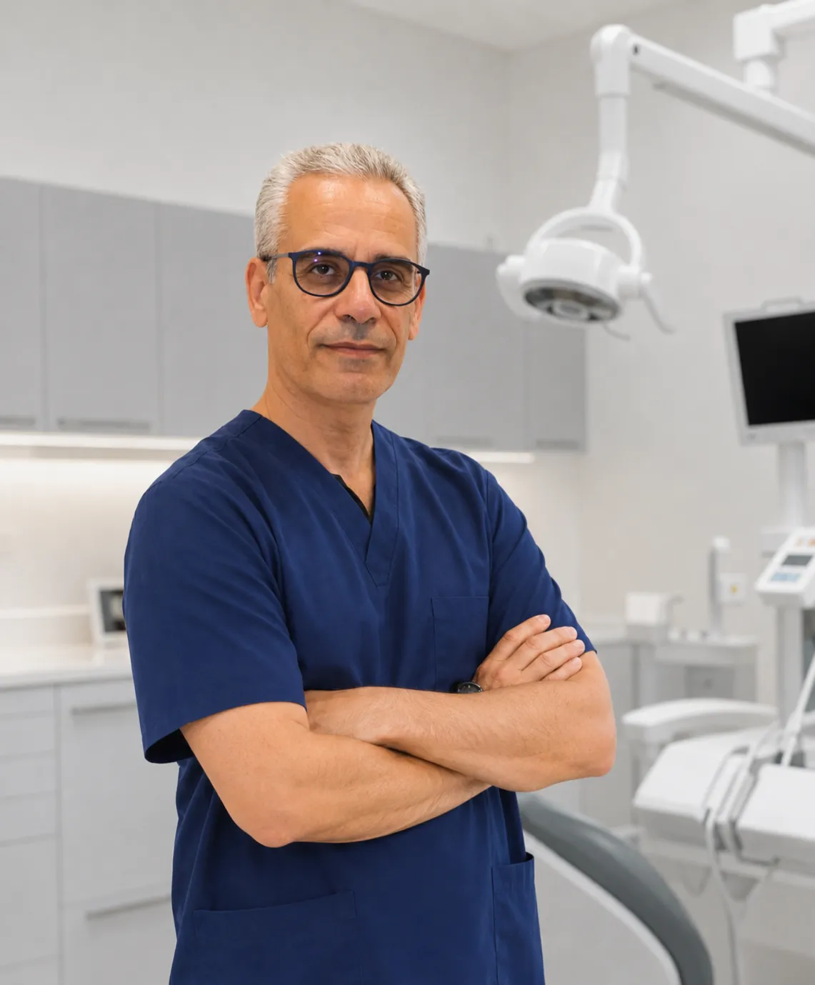Dr. Alireza Kamali - Lead Emergency Dentist, 15+ Years Experience